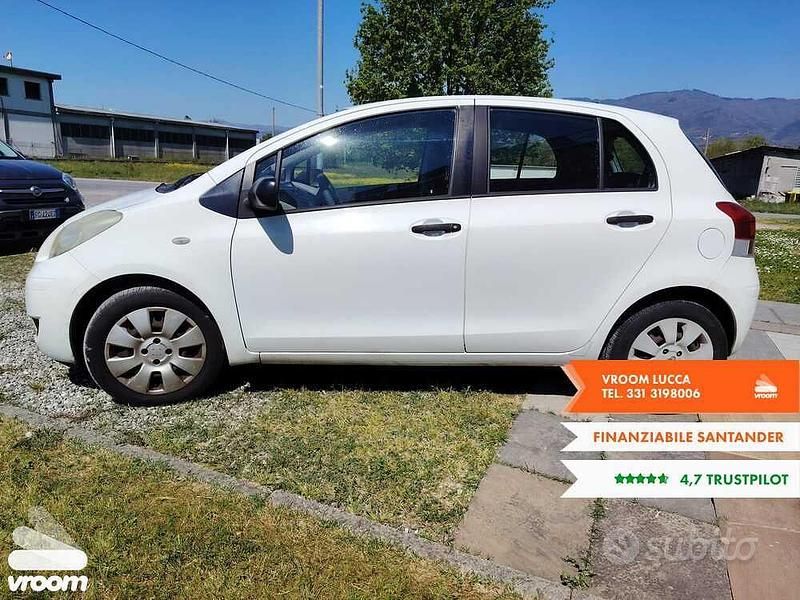 Usata Toyota Yaris 90 CV (66 kW) 2009 Utilitaria
