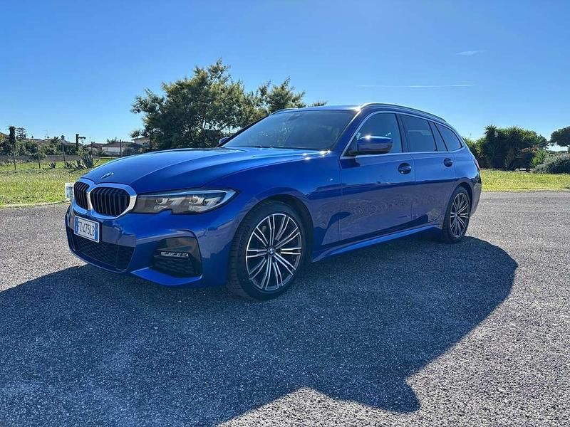 Usata BMW 320 M Sport 190 CV (139 kW) 2019 Blu/azzurro Station wagon