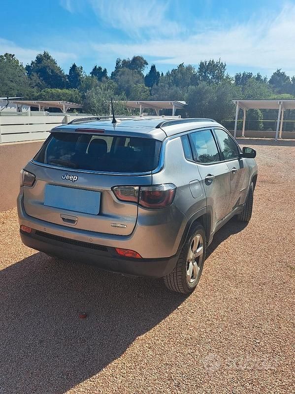 Grigio Usata 2019 Jeep Compass Longitude SUV | 14.600 € (Super prezzo) - Immagine 1/4