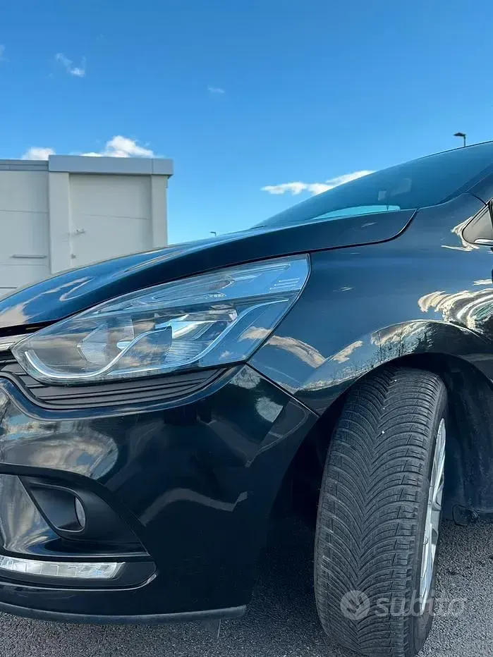 Usata Renault Clio IV 75 CV (55 kW) 2018 Nero Berlina