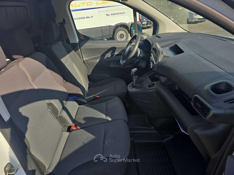 Usata Citroën Berlingo 102 CV (75 kW) 2021 Bianco Monovolume