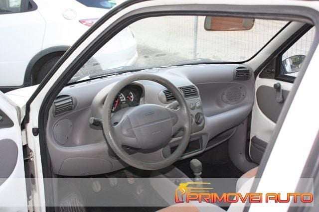 Usata Fiat Seicento Active 54 CV (39 kW) 2005 Bianco Utilitaria