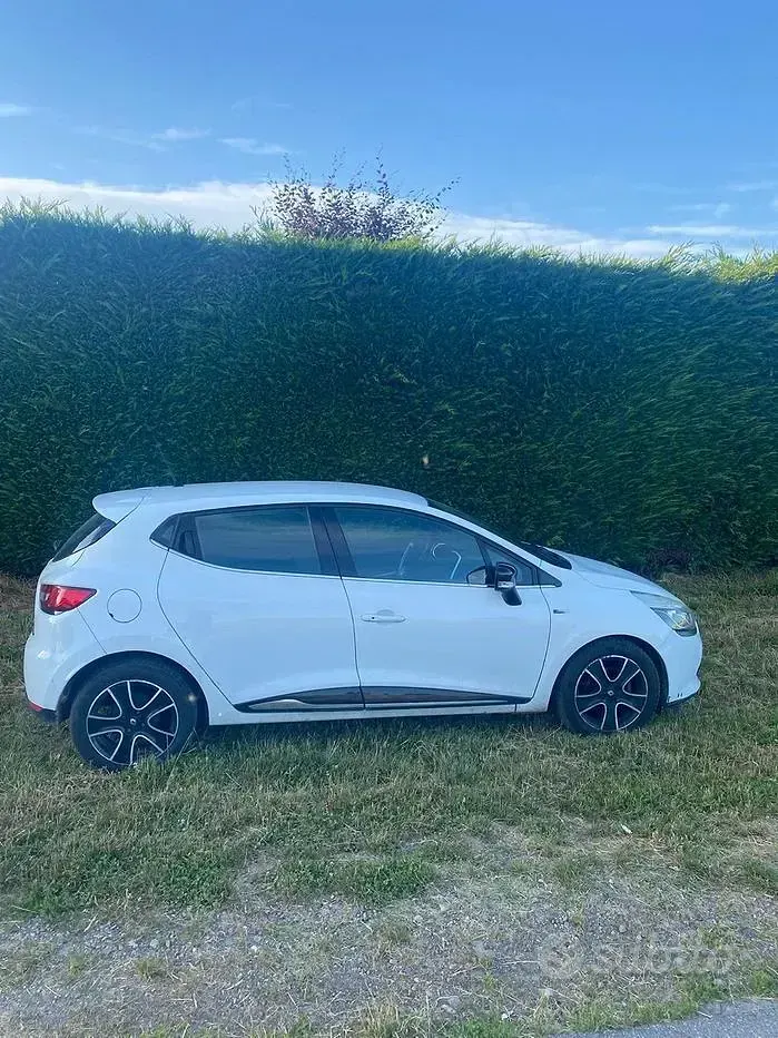 Usata Renault Clio IV 75 CV (55 kW) 2015 Bianco Berlina