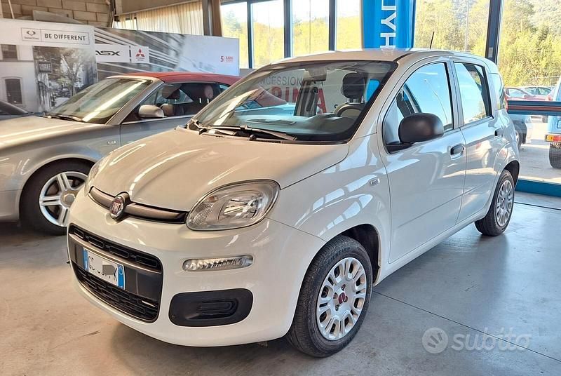 Usata Fiat Panda 69 CV (50 kW) 2018 Bianco Utilitaria