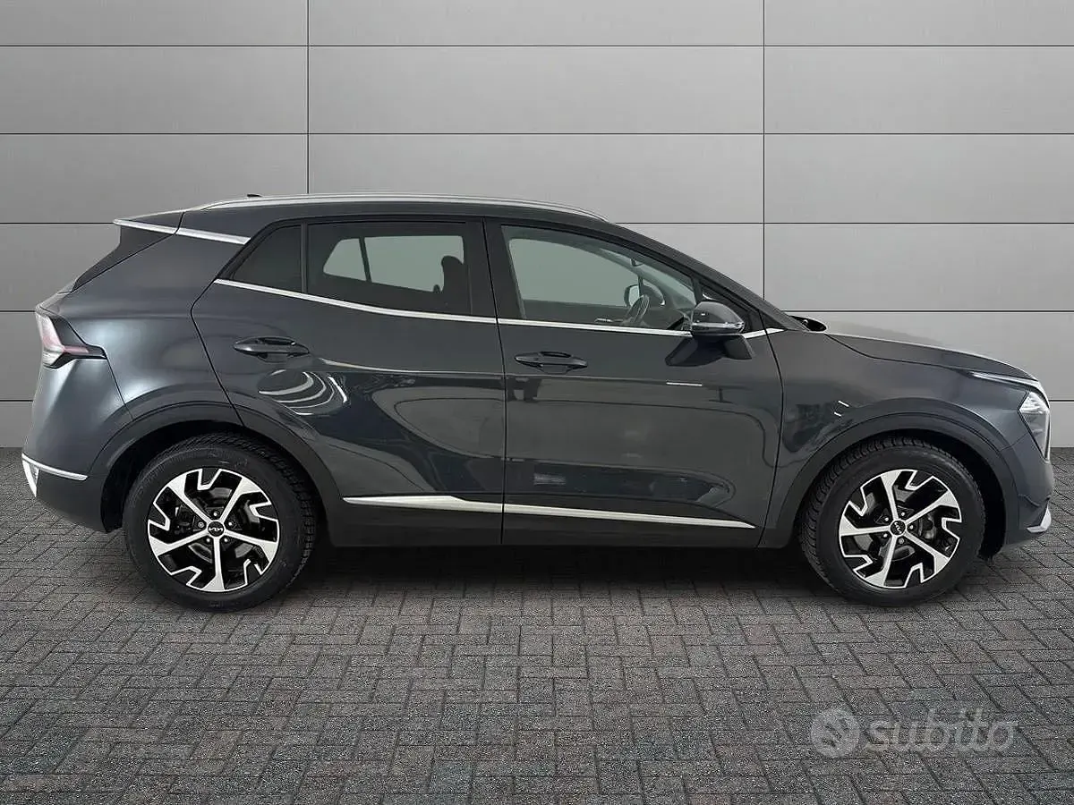 Usata Kia Sportage Style 150 CV (110 kW) 2022 Grigio SUV