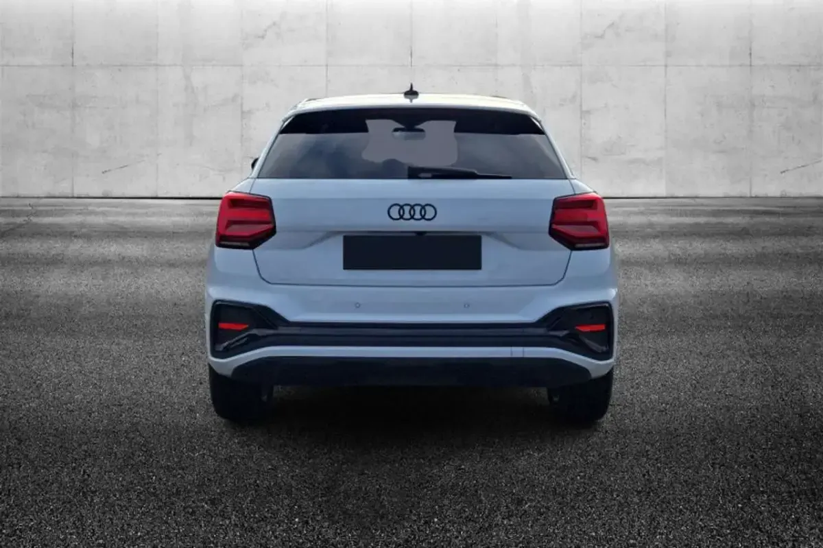 Usata Audi Q2 S-Line 150 CV (110 kW) 2024 Bianco SUV