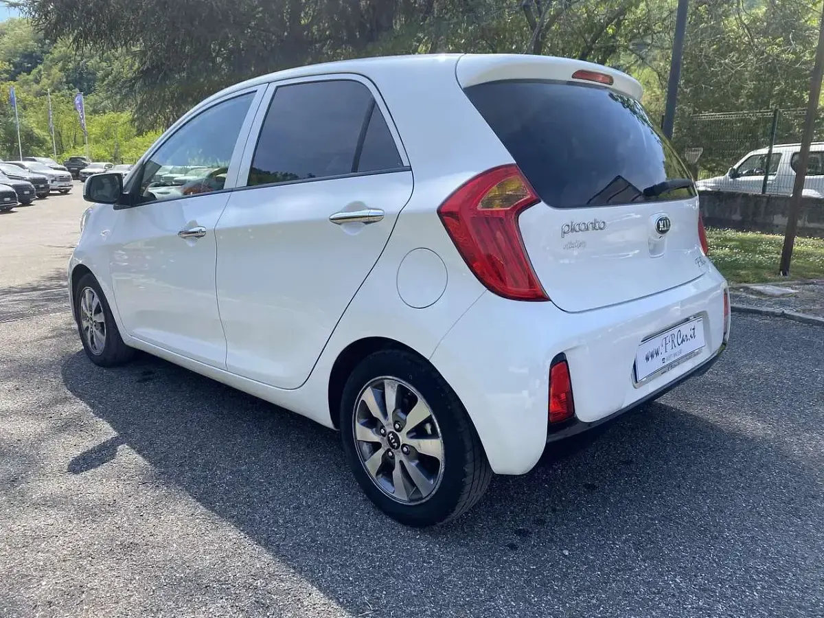 Usata Kia Picanto Active 68 CV (50 kW) 2017 Bianco Utilitaria