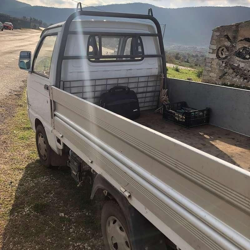 Usata Piaggio Porter 65 CV (47 kW) 2010 Bianco SUV