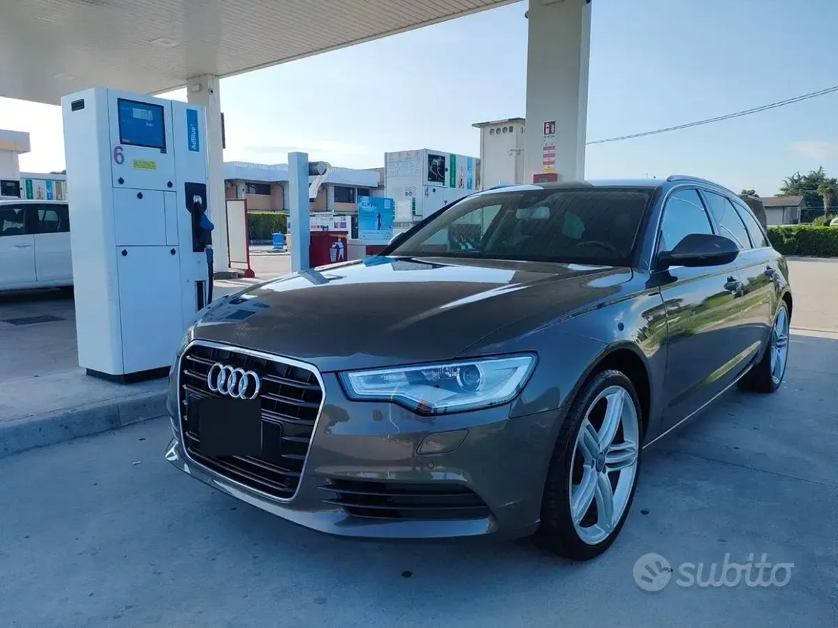 Usata Audi A6 177 CV (130 kW) 2012 Grigio Station wagon