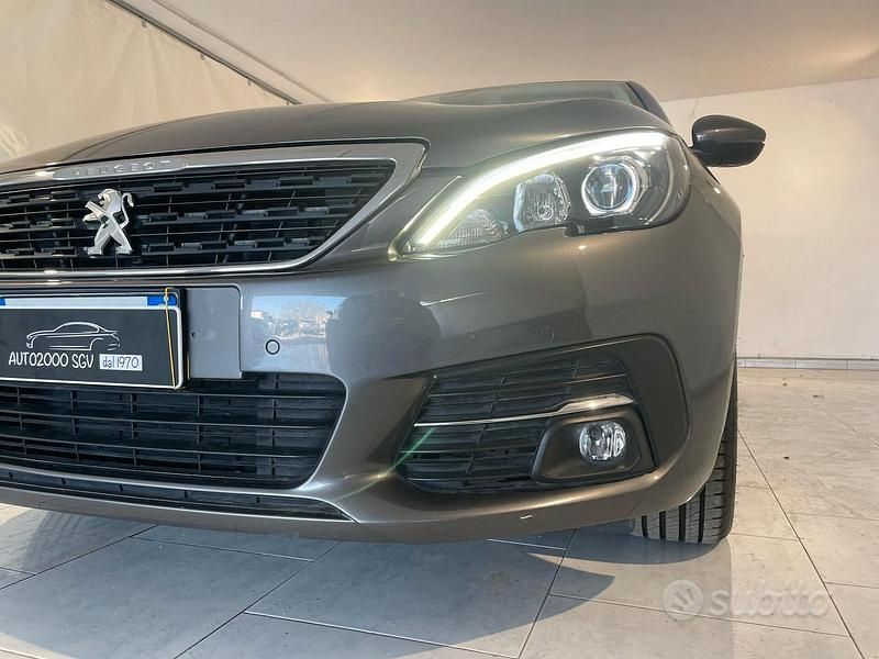 Usata Peugeot 308 Allure 131 CV (96 kW) 2019 Grigio Station wagon
