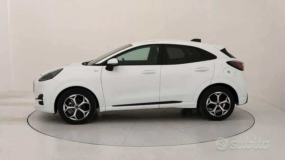 Usata Ford Puma ST-Line 125 CV (91 kW) 2025 Bianco SUV