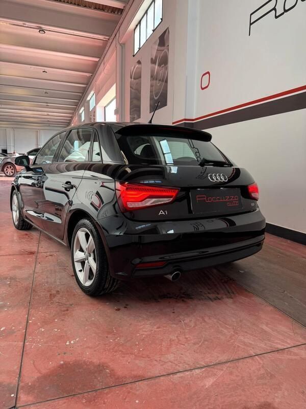 Usata Audi A1 116 CV (85 kW) 2015 Nero Utilitaria