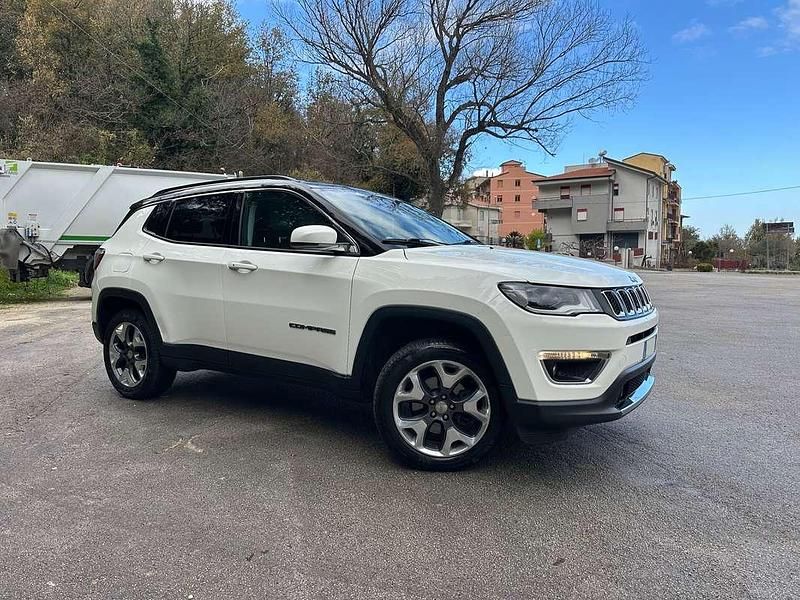 Usata Jeep Compass Limited 140 CV (102 kW) 2017 SUV