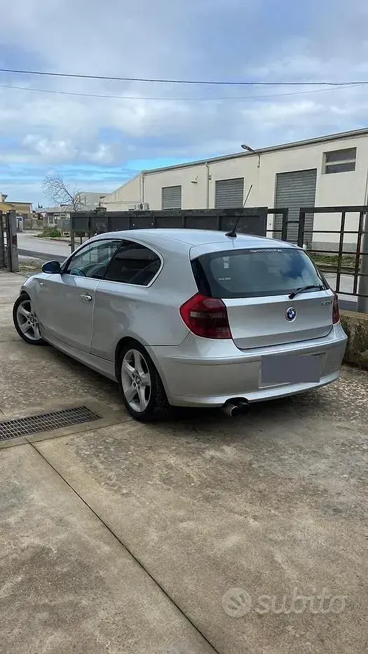 Usata BMW 120 Efficient Dynamics 177 CV (130 kW) 2007 Utilitaria
