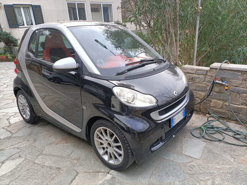 Usato 2015 Smart ForTwo Coupé 1.0 Benzin 71 CV (6.000 €)