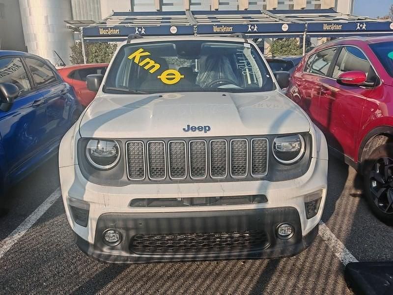 Usata Jeep Renegade Altitude 131 CV (96 kW) 2024 Bianco SUV