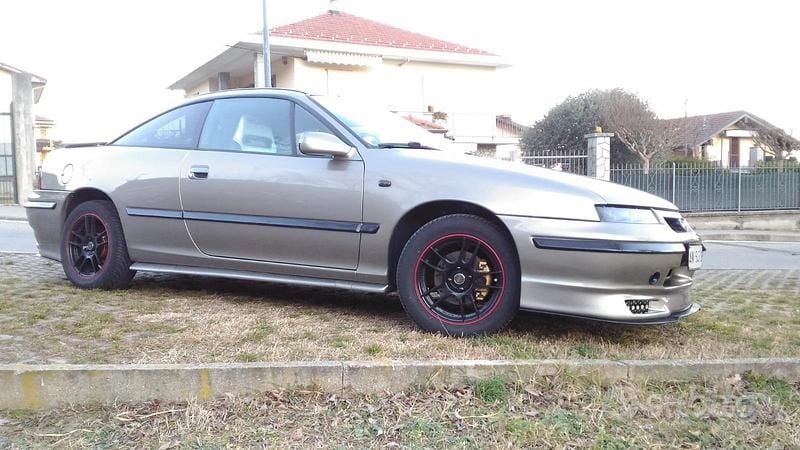 Usata Opel Calibra 116 CV (85 kW) 1997 Coupé