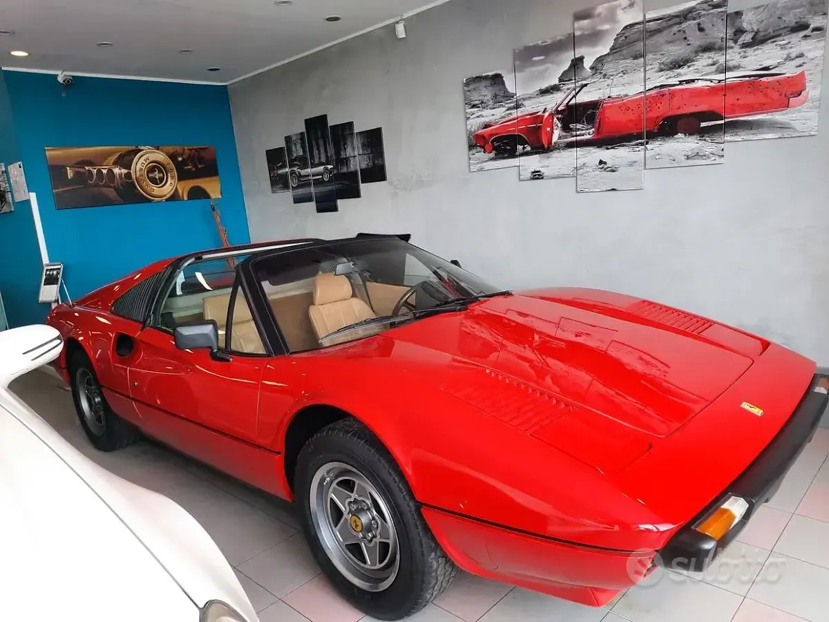 Usata Ferrari 308 215 CV (158 kW) 1981 Rosso Cabrio