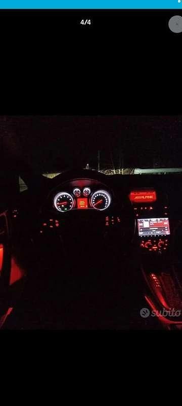 Usata Opel Astra GTC Cosmo 140 CV (102 kW) 2012 Berlina