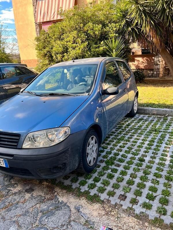 Blu Usata 2004 Fiat Punto Due volumi | 1000 € (Ottimo prezzo) - Immagine 1/4