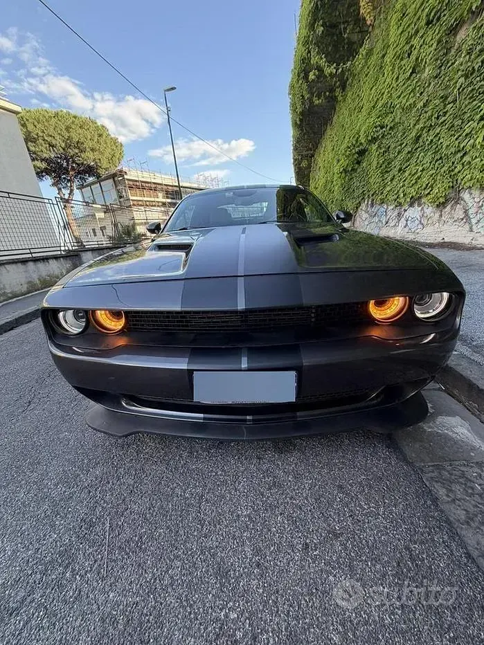 Usata Dodge Challenger 300 CV (220 kW) 2019 Grigio Coupé