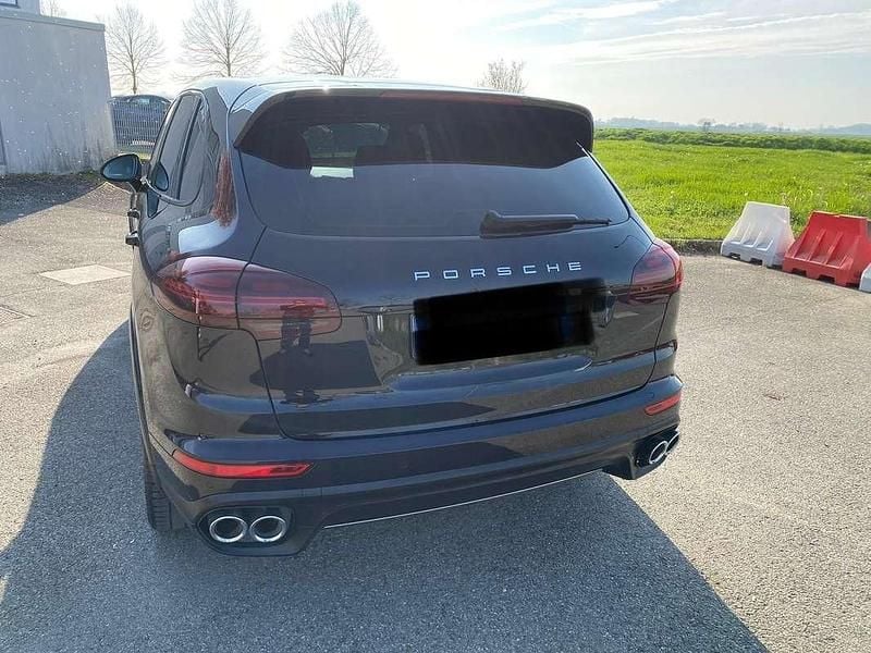 Usata Porsche Cayenne Platinum Edition 250 CV (183 kW) 2017 Nero SUV