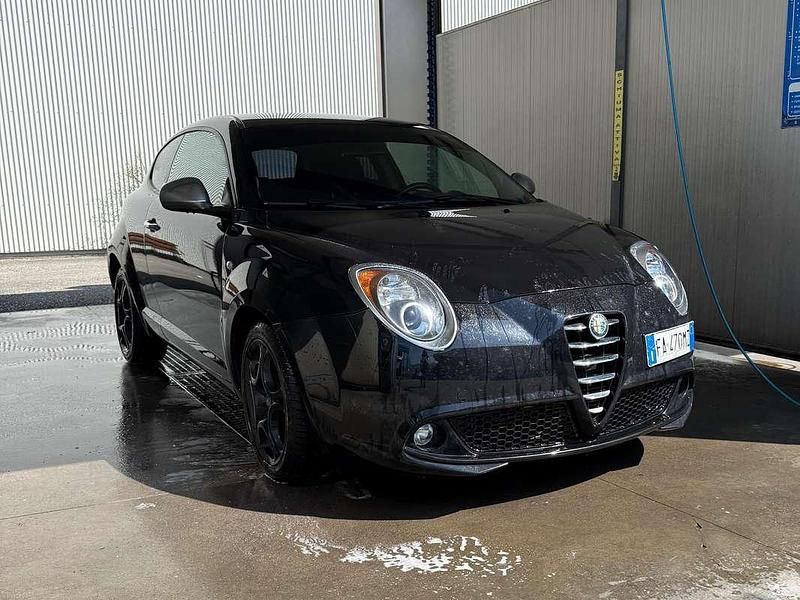 Usata Alfa Romeo MiTo Progression 84 CV (61 kW) 2015 Nero Utilitaria
