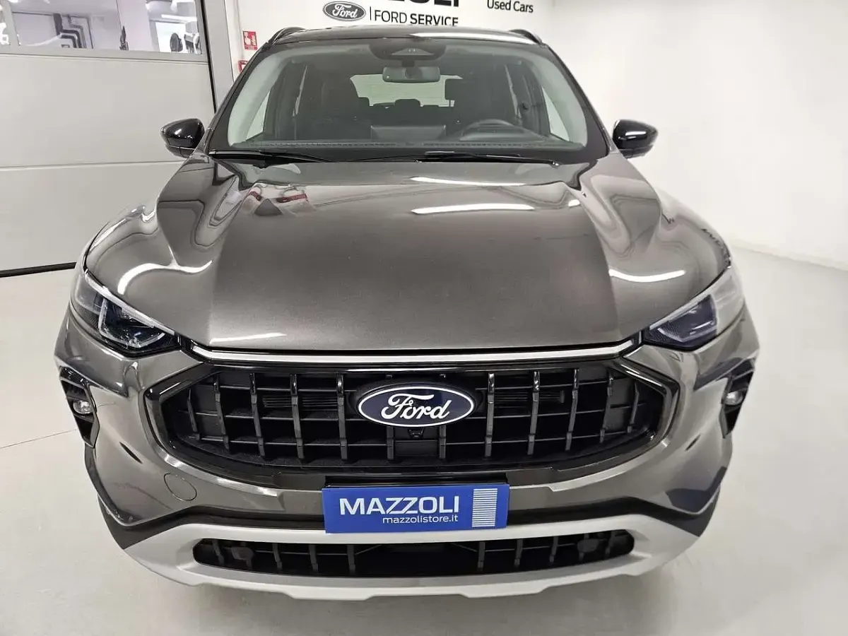 Usata Ford Kuga Active X 243 CV (178 kW) 2025 Grigio SUV