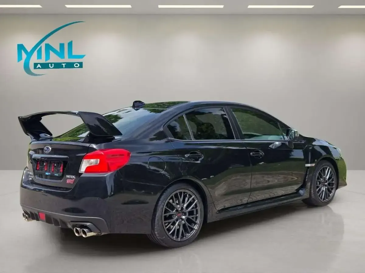 Usata Subaru Impreza 300 CV (220 kW) 2016 Nero Berlina