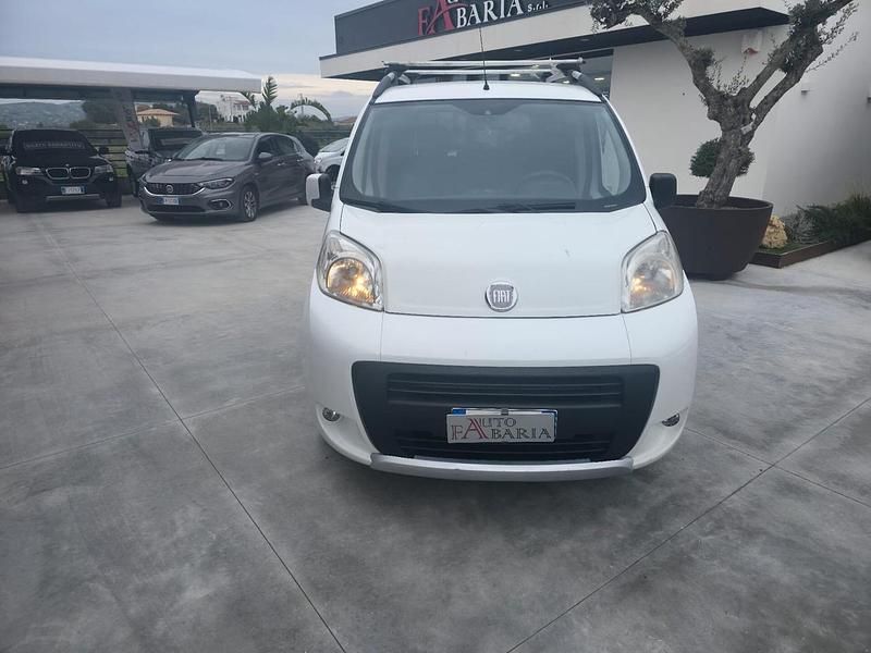 Usata Fiat Qubo Trekking 95 CV (69 kW) 2011 Bianco Monovolume