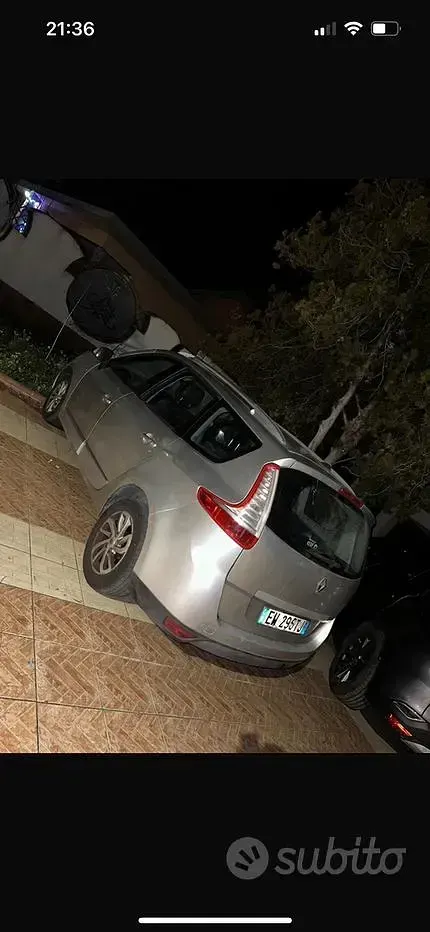 Usata Renault Scenic E-Tech 2014 Grigio Monovolume