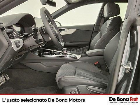 Usata Audi A5 Sportback S-Line 204 CV (150 kW) 2024 Grigio Utilitaria