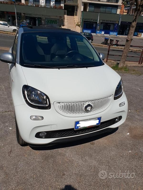 Usata Smart ForFour 2017 Bianco Utilitaria