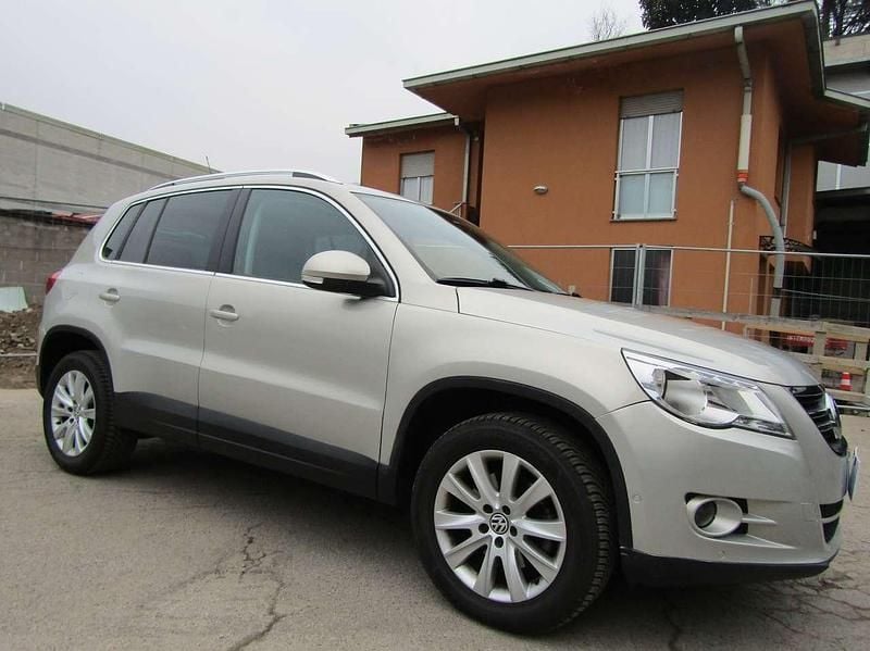 Usata VW Tiguan Sportline 200 CV (147 kW) 2010 Argento metallizzato SUV