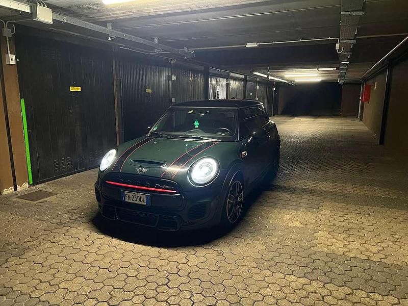 Usata Mini John Cooper Works 231 CV (169 kW) 2017 Verde Utilitaria