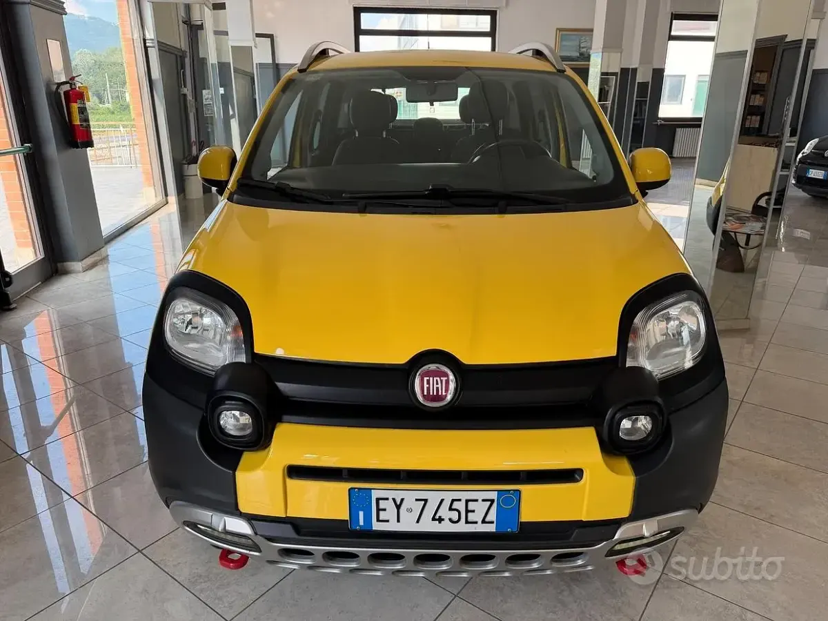 Usata Fiat Panda Cross Cross 80 CV (58 kW) 2015 Giallo Utilitaria