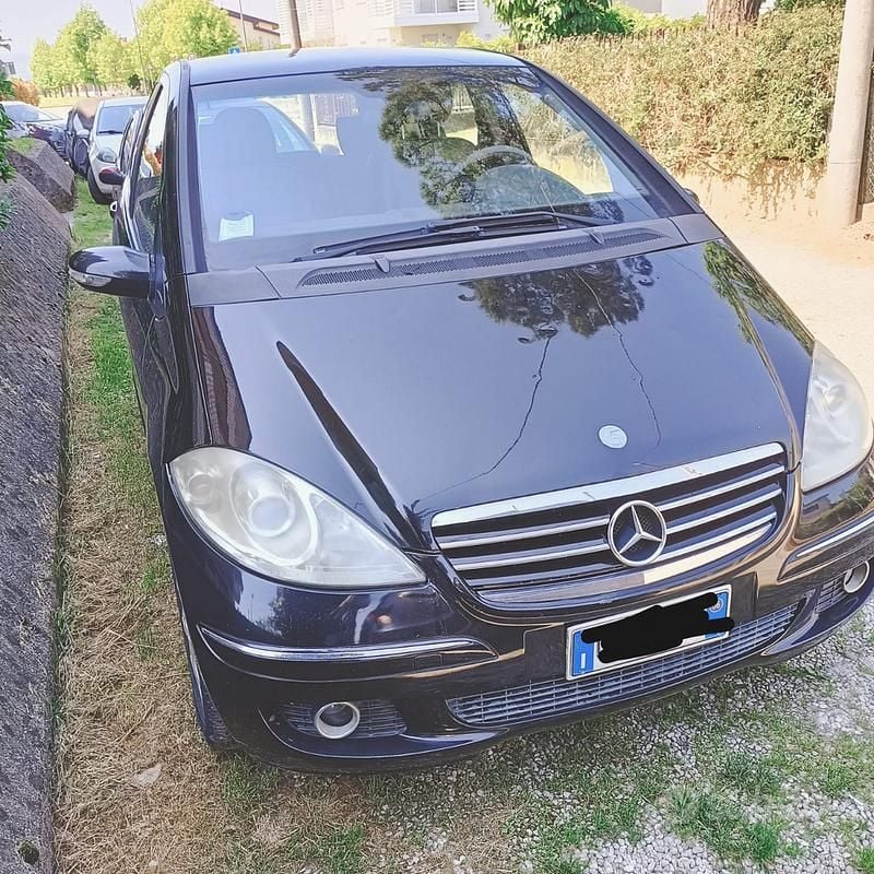 Usata Mercedes A200 95 CV (69 kW) 2006 Nero Utilitaria