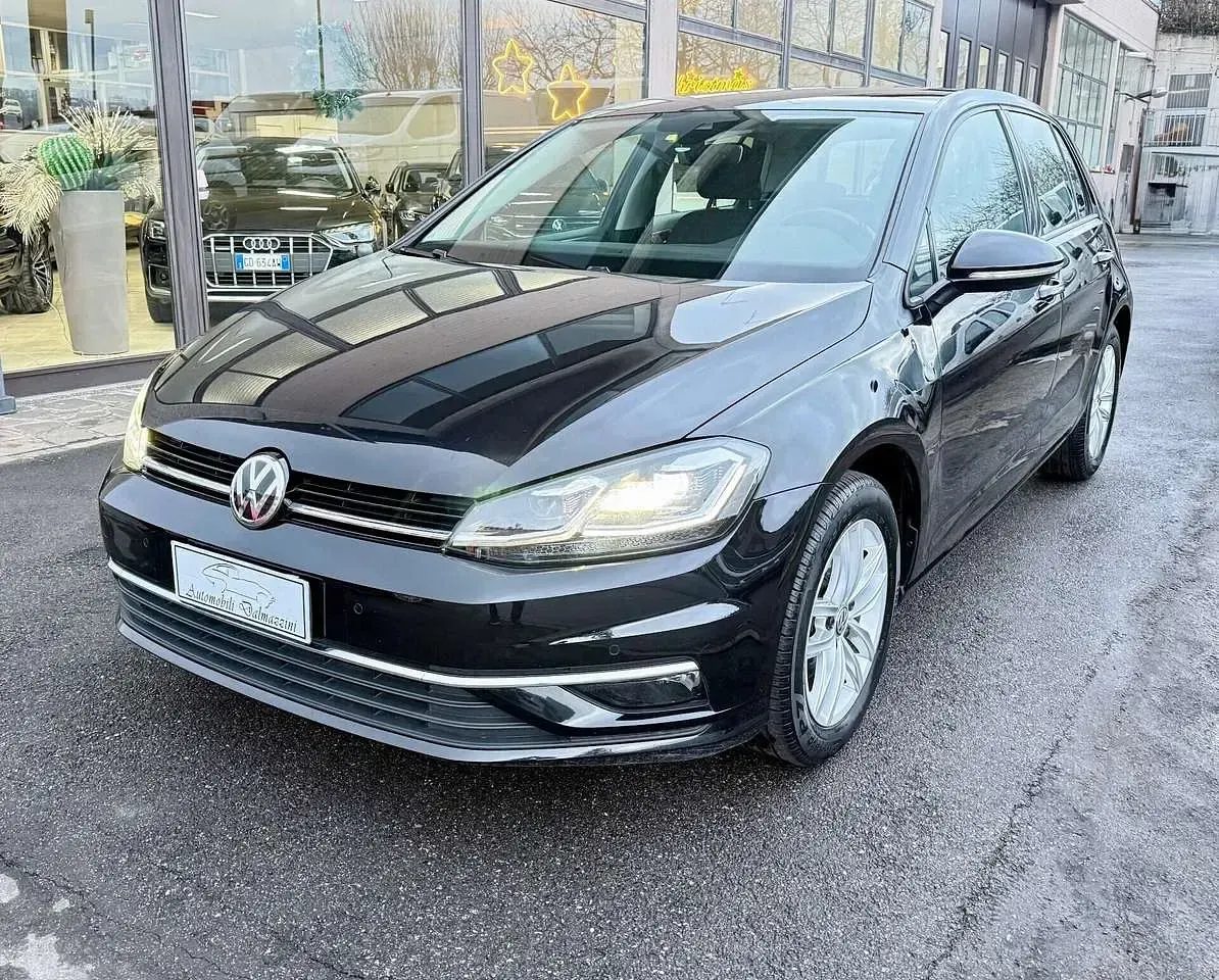 Używany VW Golf VII Business 116 KM (85 kW) 2019 Czarny Sedan/Limuzyna
