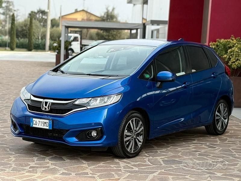 Usata Honda Jazz 101 CV (74 kW) 2020 Blu Utilitaria