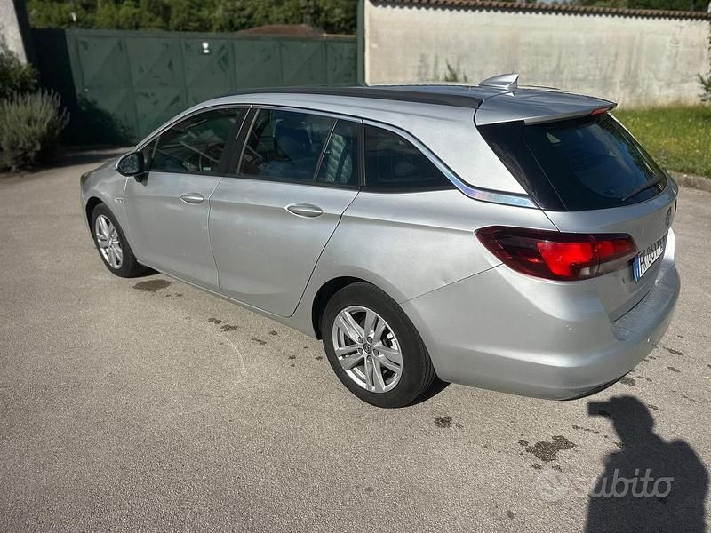 Usata Opel Astra S 110 CV (80 kW) 2017 Grigio Station wagon