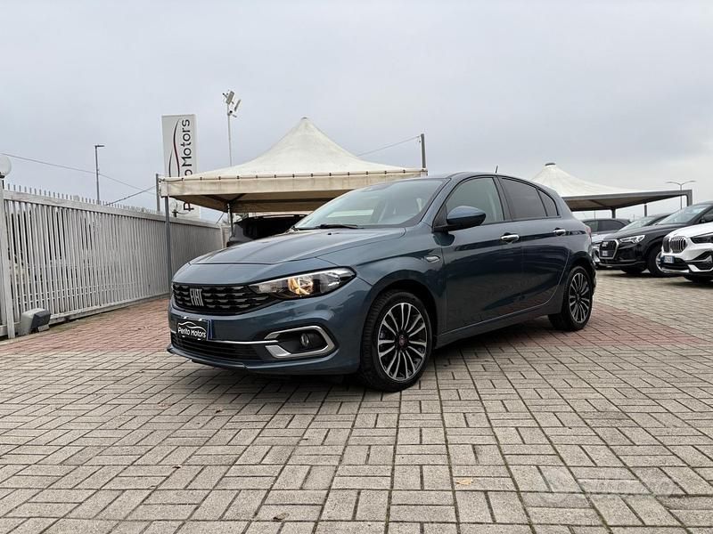 Blu Usata 2023 Fiat Tipo S Tre volumi | 14.500 € (Buon prezzo) - Immagine 1/4