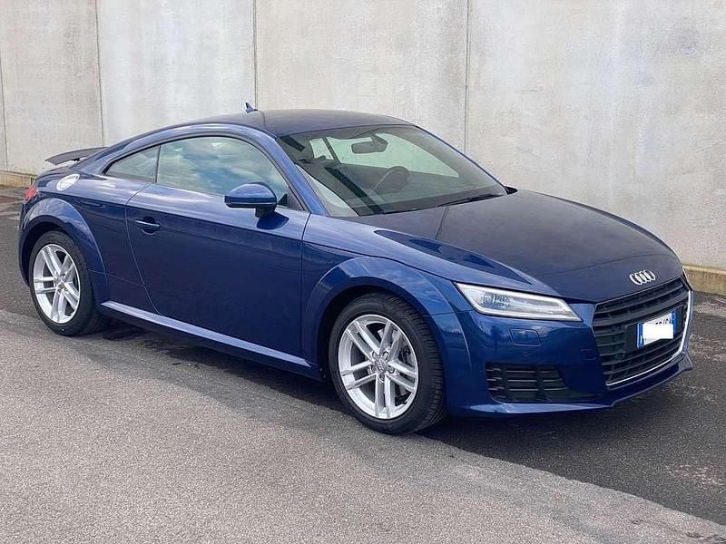 Usata Audi TT Ambiente 180 CV (132 kW) 2017 Blu/azzurro Coupé