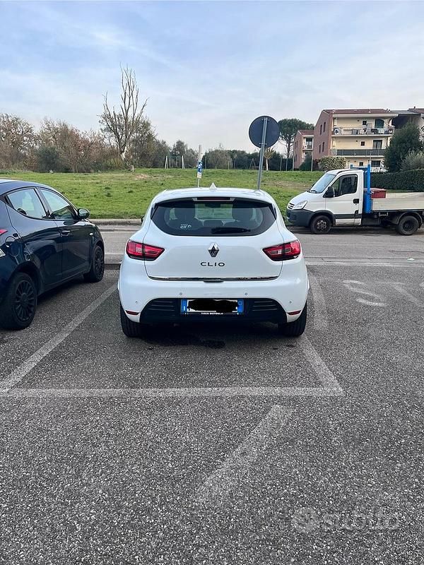 Usata Renault Clio IV 75 CV (55 kW) 2018 Bianco Berlina