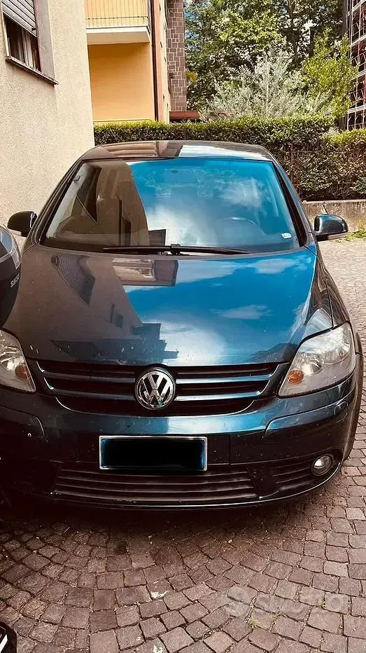 Usata VW Golf V 140 CV (102 kW) 2007 Bluazzurro Berlina