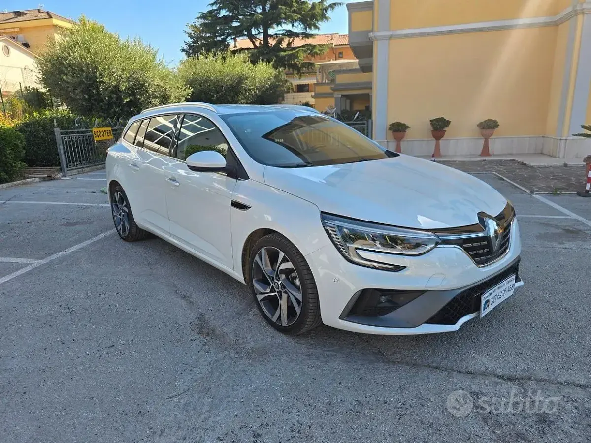 Usata Renault Mégane IV RS Line 91 CV (66 kW) 2020 Bianco Station wagon