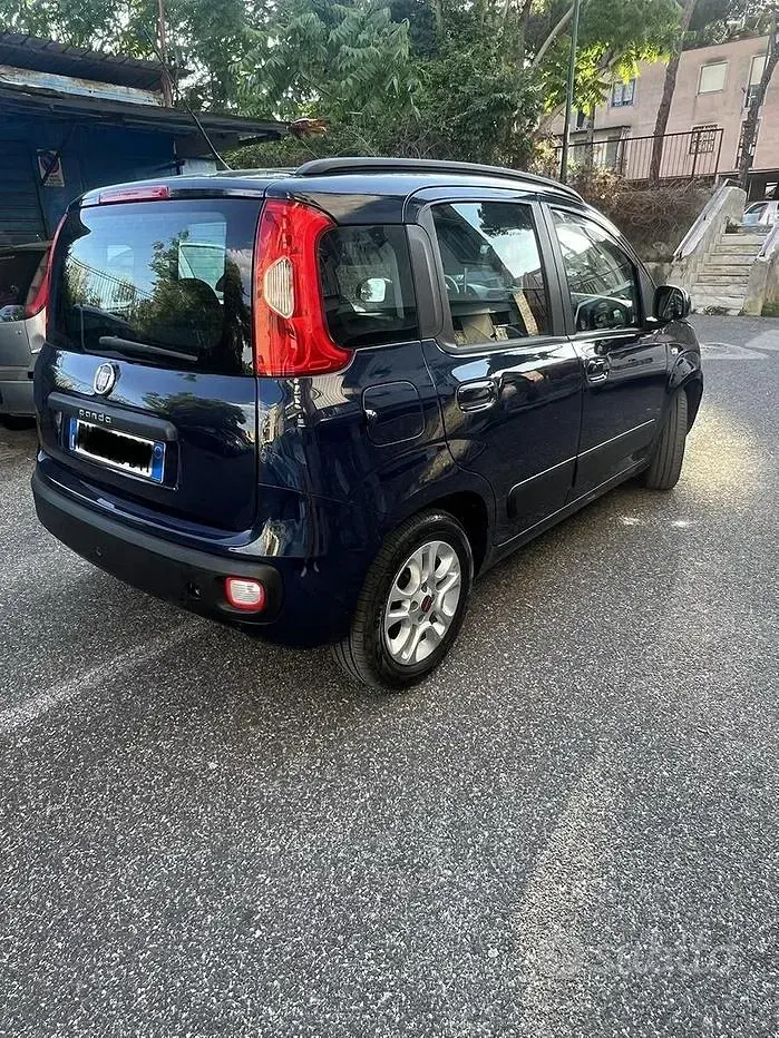 Usata Fiat Panda 69 CV (50 kW) 2017 Blu Utilitaria