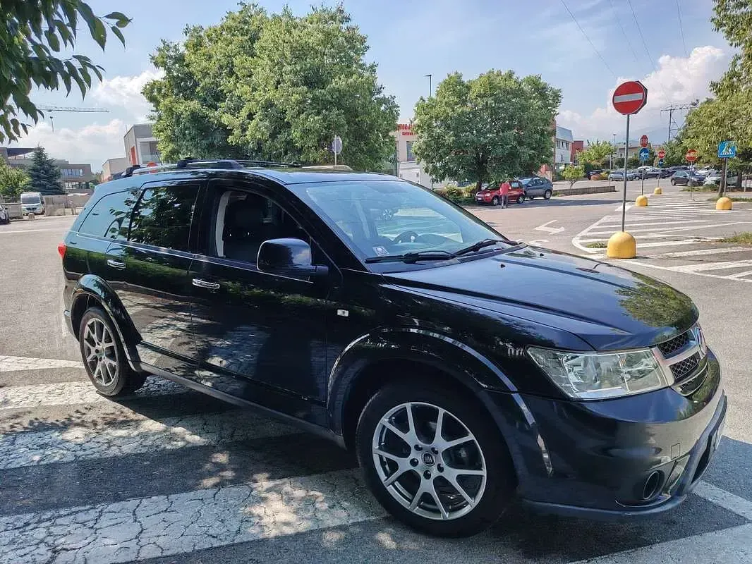 Usata Fiat Freemont Lounge 140 CV (102 kW) 2014 SUV