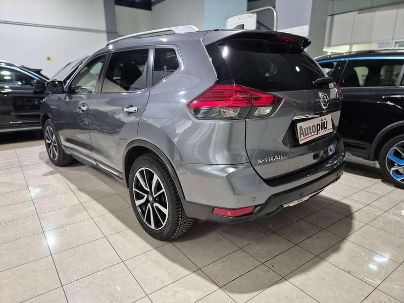 Usata Nissan X-Trail Tekna 177 CV (130 kW) 2017 Grigio SUV