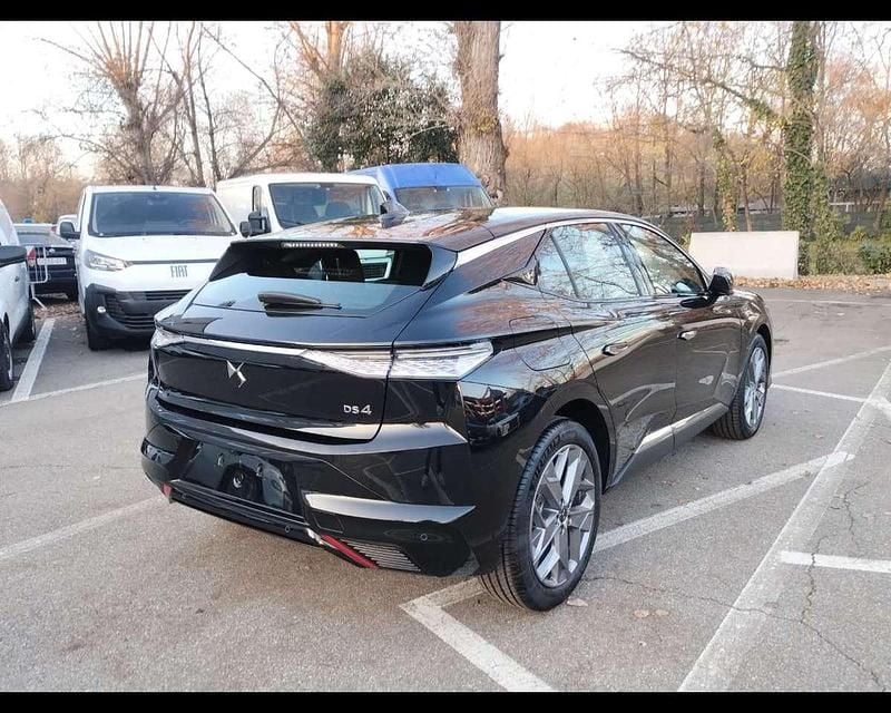 Usata DS Automobiles DS4 136 CV (100 kW) 2024 Nero perla SUV