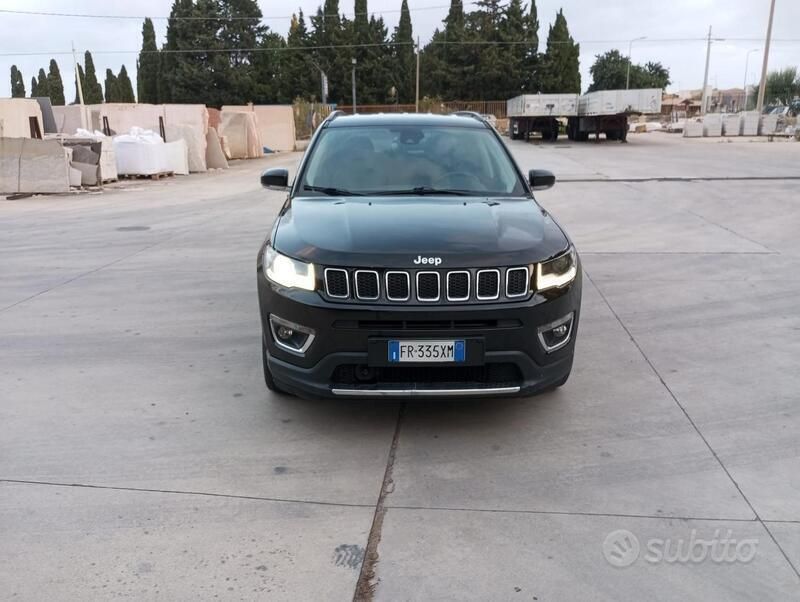 Usata Jeep Compass 140 CV (102 kW) 2018 Nero SUV